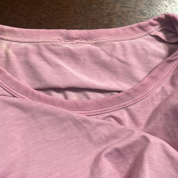 Lululemon Men Relaxed-Fit Workout Short-Sleeve Shirt - Picture 5 of 5